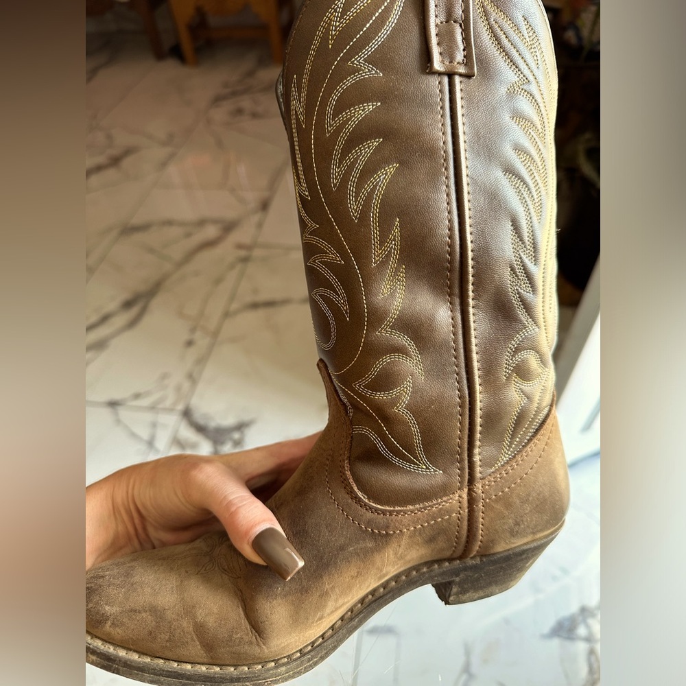 Laredo brand cowboy boots
